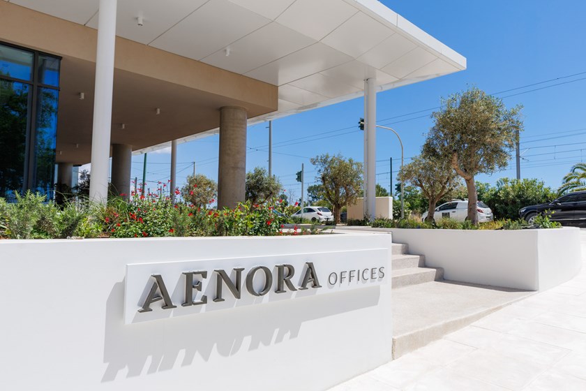 Aenora_01